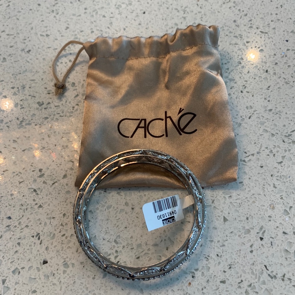Cache Silver Bangle